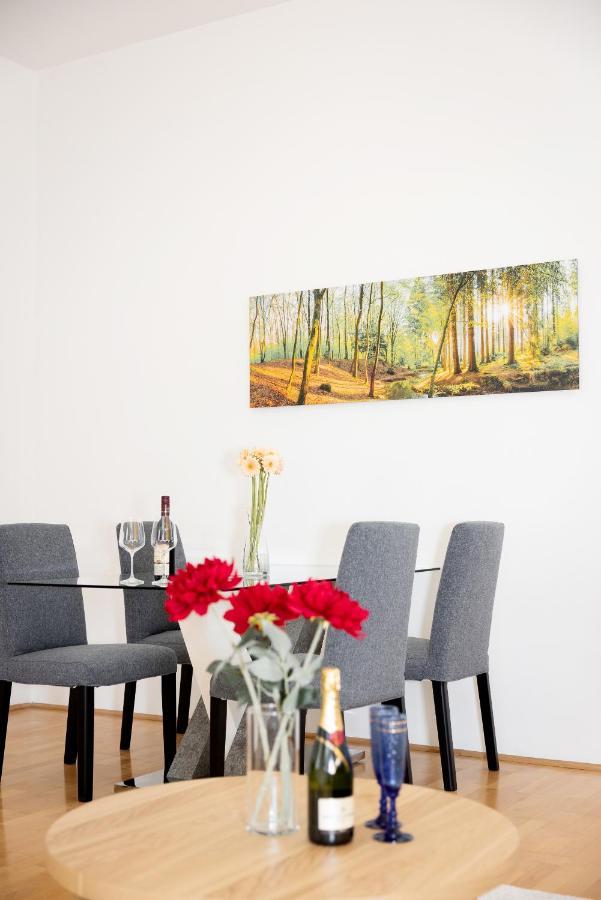 Premium 80 M2 Apartment - Free Parking Vienna Esterno foto