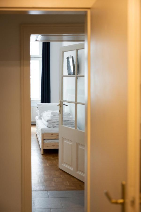 Premium 80 M2 Apartment - Free Parking Vienna Esterno foto